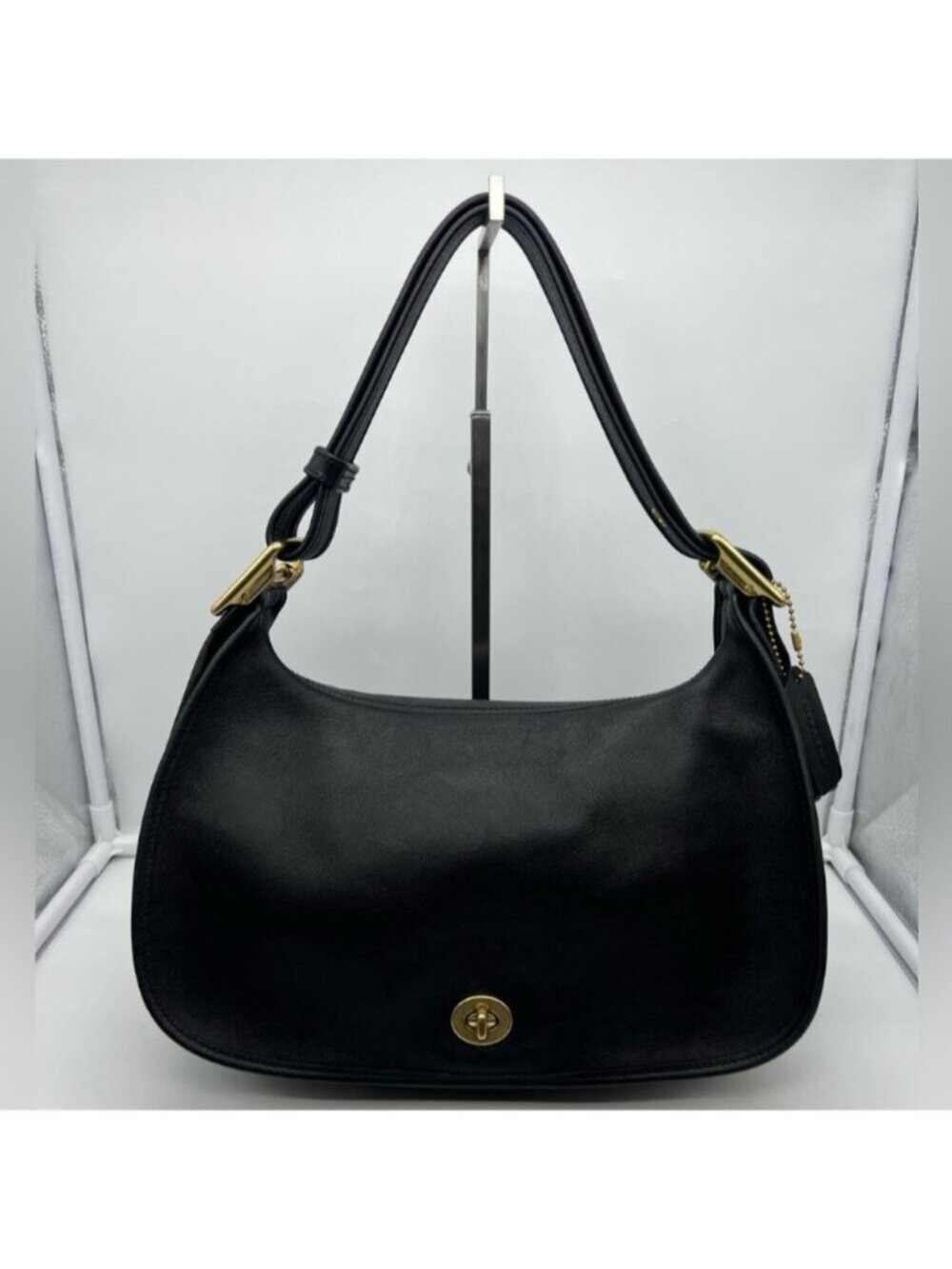 COACH VINTAGE 9338 Y2K Legacy Crescent Black Leather Shoulder Crossbody Hobo Bag - Picture 2 of 16